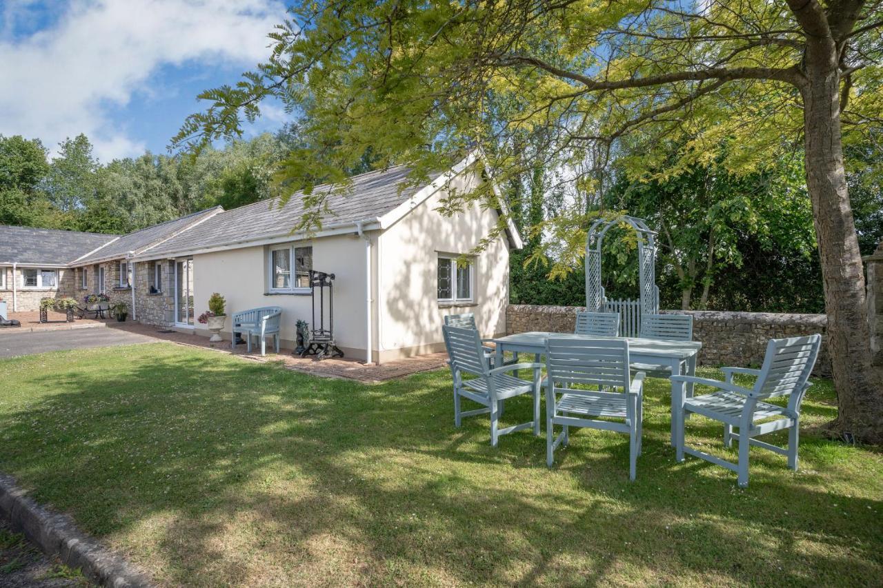 Ash Cottage Llantwit Major Exteriör bild
